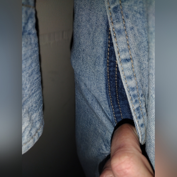 CALVIN KLEIN Distressed DENIM SHIRT DRESS; Pockets & Rainbow patch! Super cute! - Picture 7 of 15